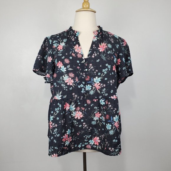 Lane Bryant Lightweight Seersucker Crinkle Texture Peplum Janice Floral Top 18 - Picture 1 of 13